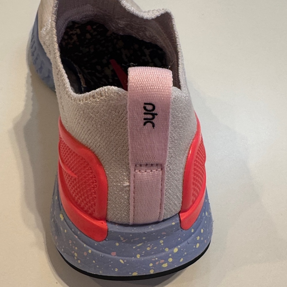 Nike React Phantom Flynit 2 running shoes Color: WHT/PNK PREVIOUSLY WORN SZ:8.5 - Picture 11 of 11